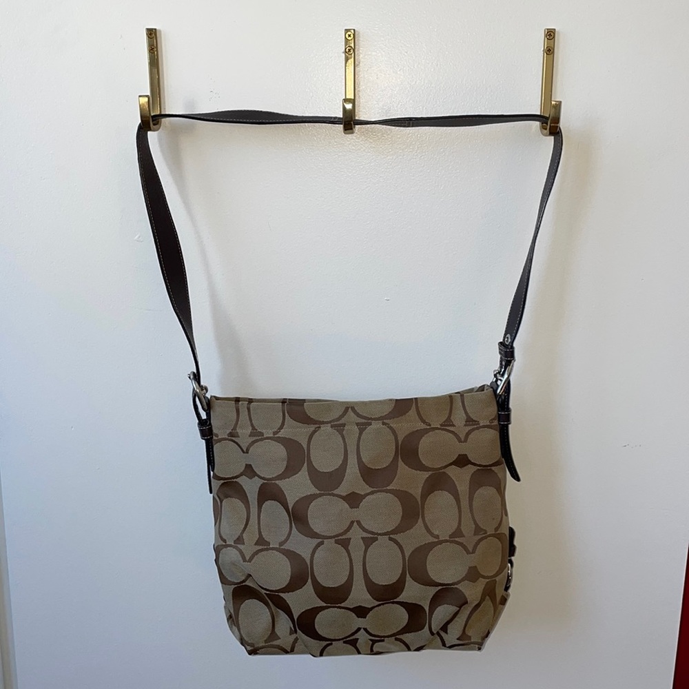 Coach Handbag Classic Vintage Crossbody Bag